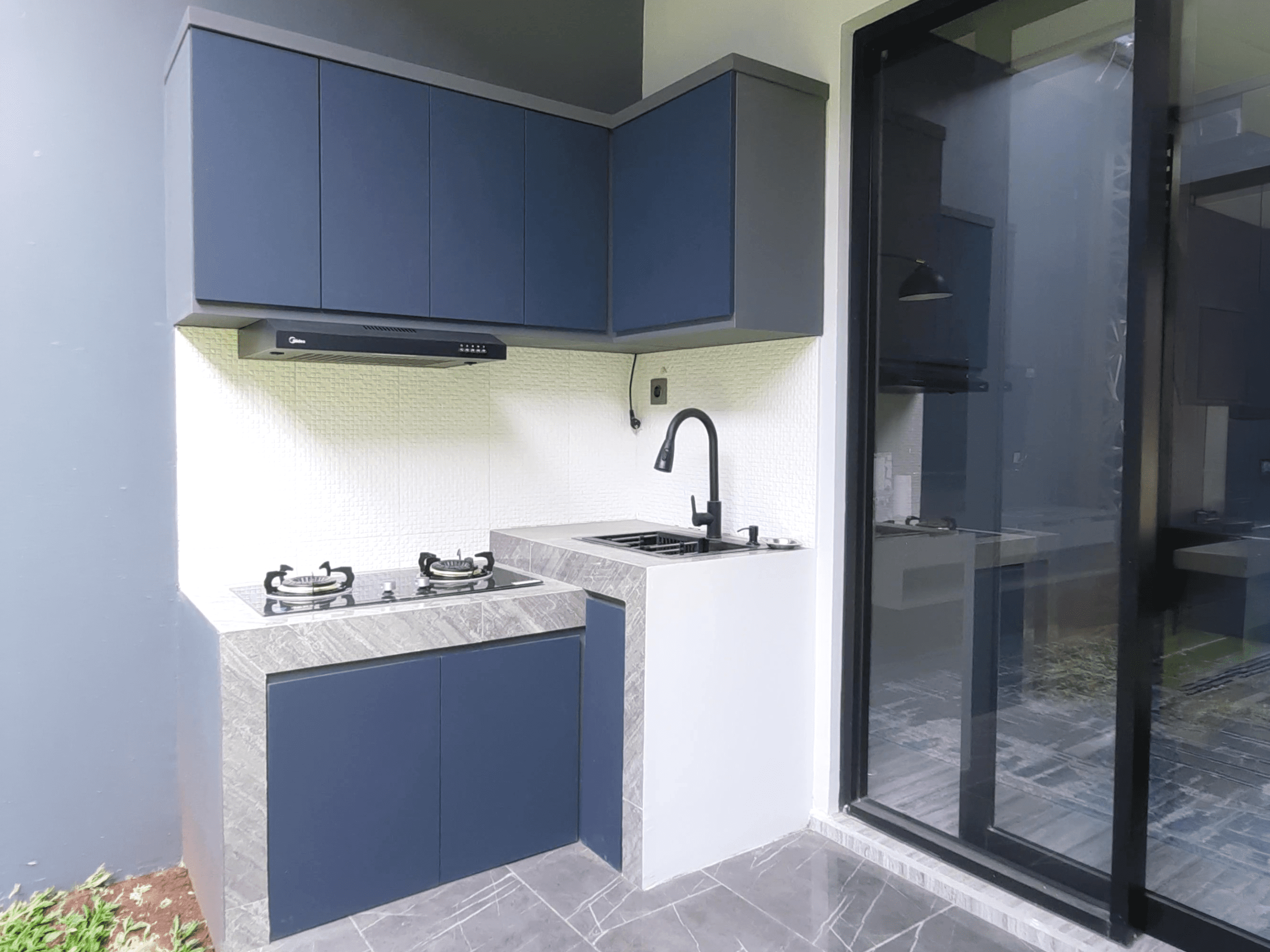 Granada Kitchen Build